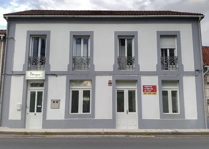 Hotel Cruces De Iria - *